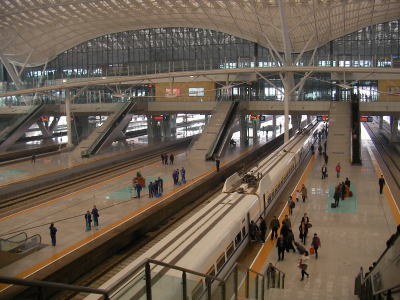 中国　武漢駅